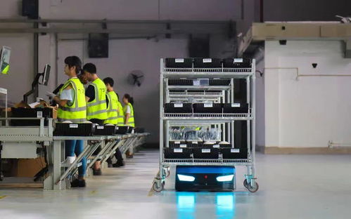 中国电信智能化升级 5G驱动工业互联网，深耕智慧城市与智能网络设备